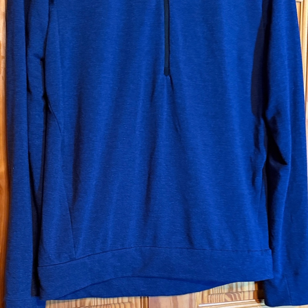 Nike Men’s Dri-FIT Blue 1/2 Zip Top- Small - Picture 5 of 8